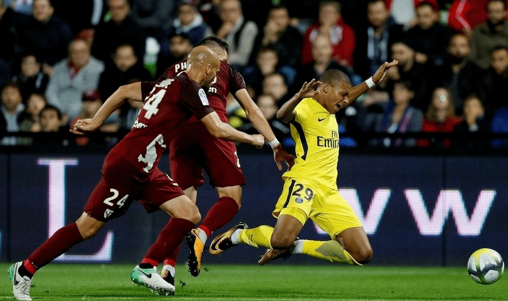 爱游戏APP-包含德国杯今晚再迎强敌，摩纳哥门线救险，主帅态度——赛场秩序良好，医务组通报恢复的词条