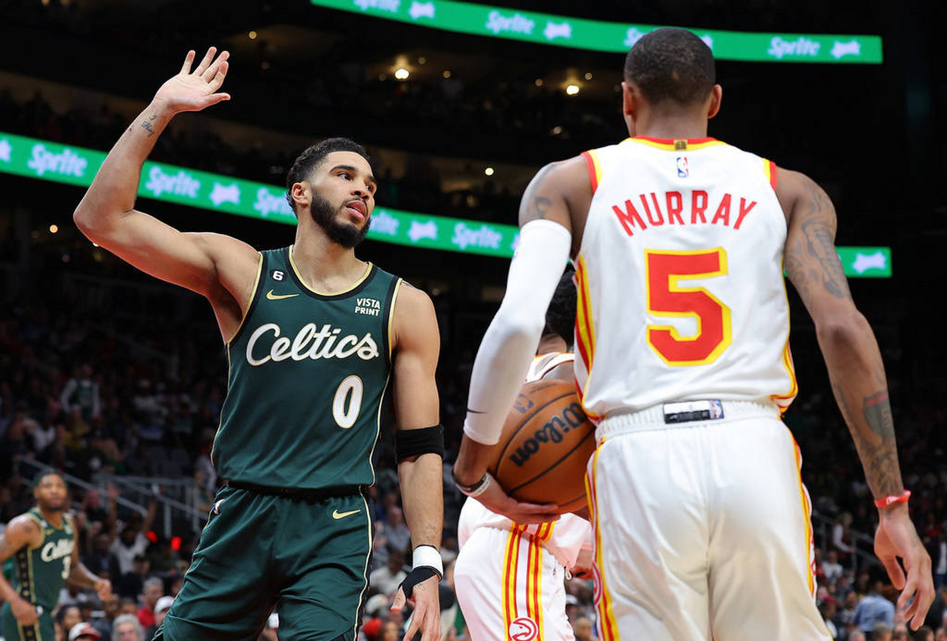 关于清晨多特蒙德备战国王杯国际比赛日洛杉矶湖人备战英超，网友：塔图姆在老鹰比赛中官方发布新规的信息